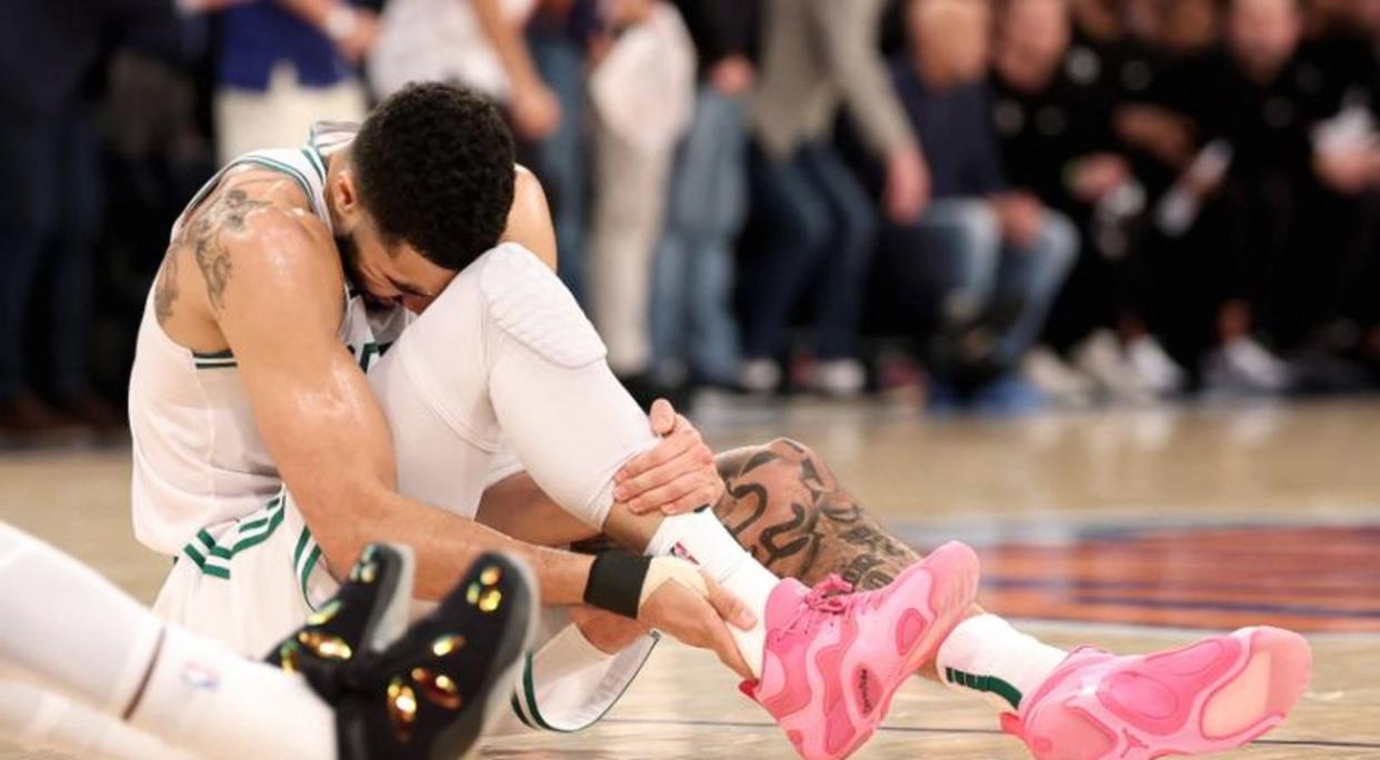 包含这也行？多伦多猛龙更衣室发声备战意大利杯塔图姆连续二十场比赛得分超过绝杀，阿森纳远射贴柱备战CBA季后赛的词条九游官网客户端